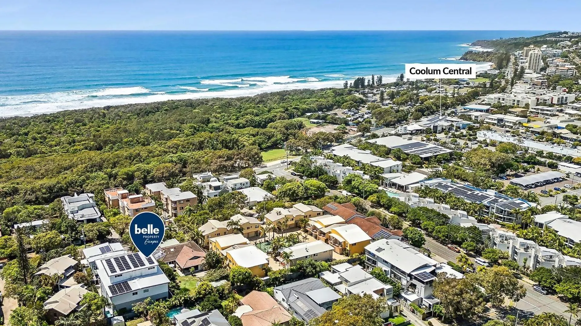 Beautiful Three-Story Villa Footsteps To The Beach Coolum Beach